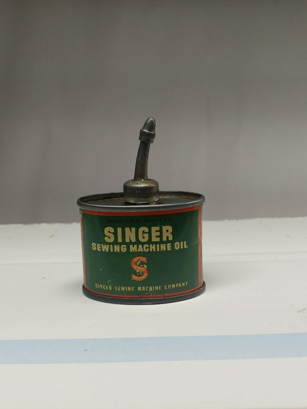 Vintage Singer Sewing Machine Oil Short Handy Oiler Tin/Can Variation 1930s
